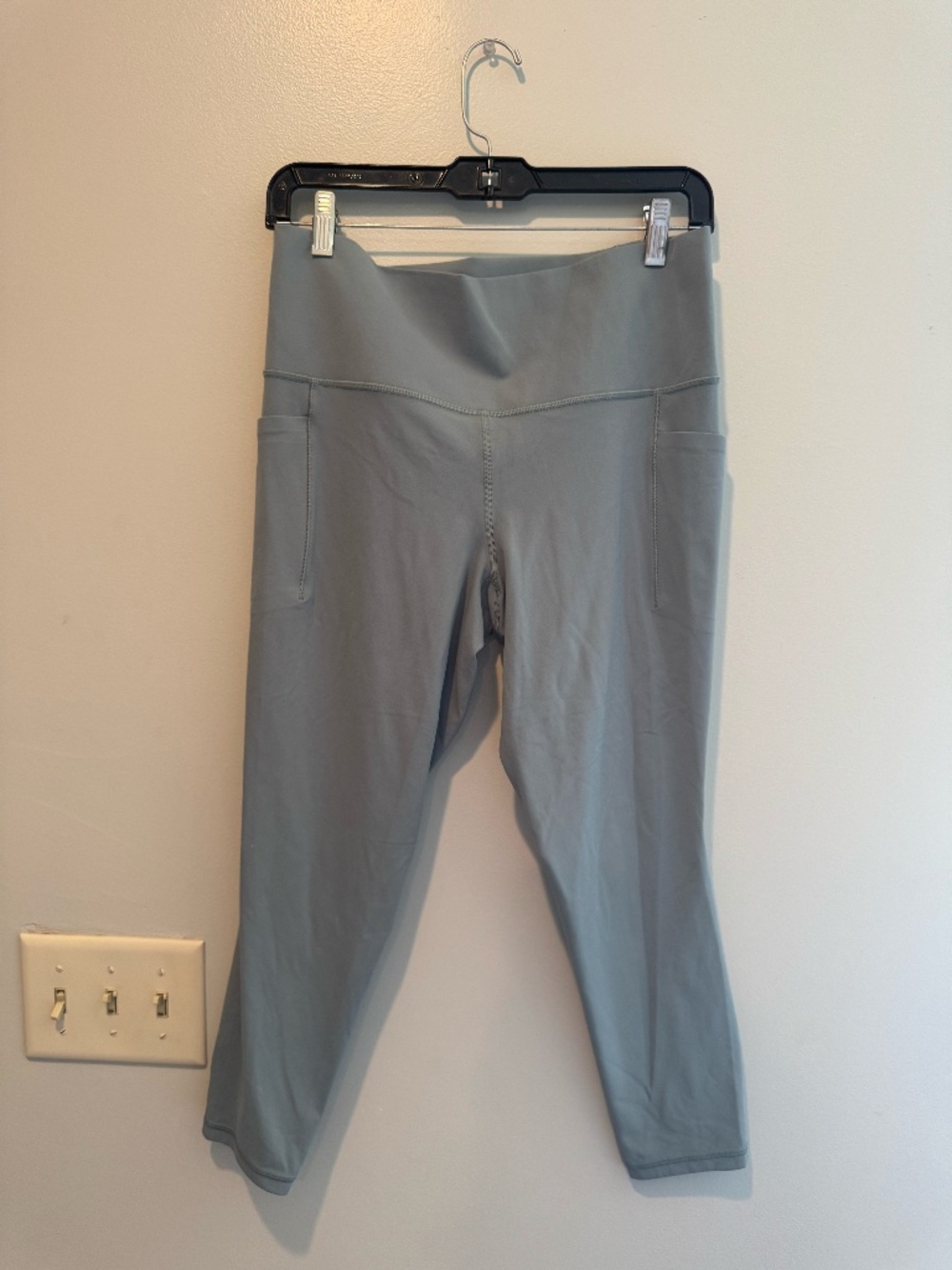 Athleta Salutation Stash High Rise 7/8 Leggings – Storm Cloud – Size Large